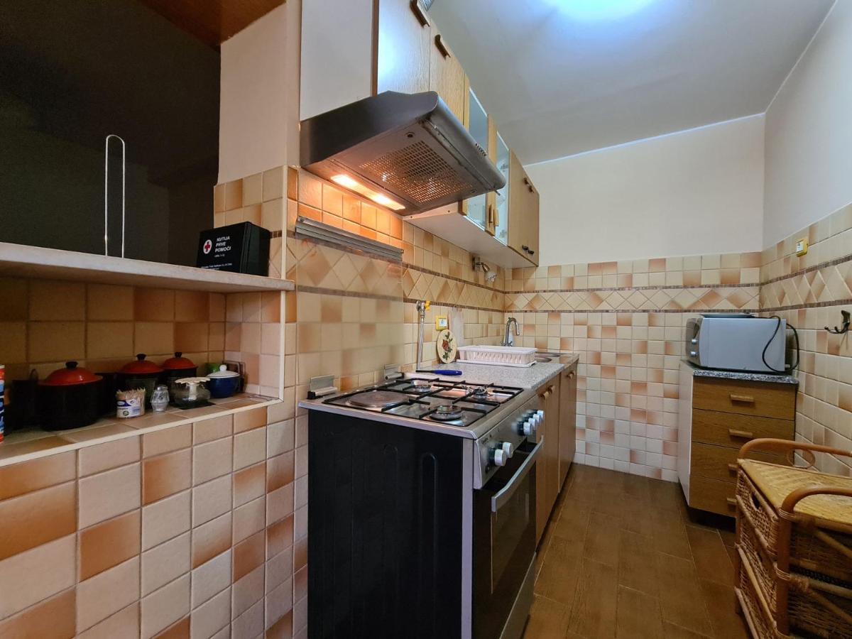 Mare 826 Apartma *