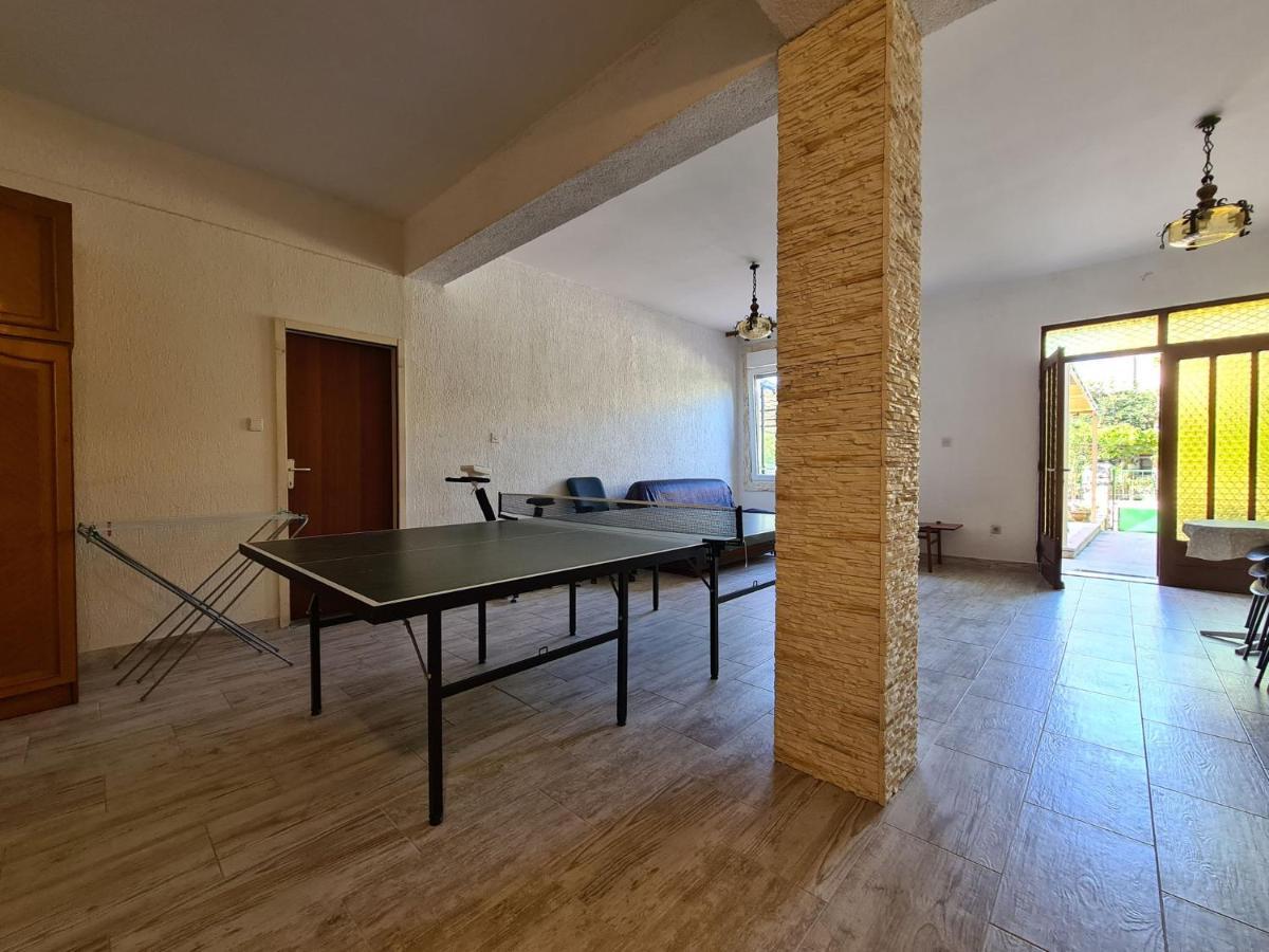 Mare 826 Pula