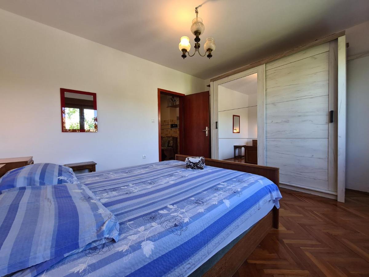 Mare 826 Apartma