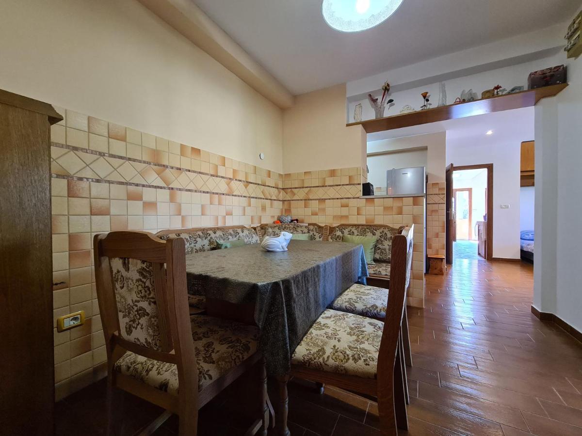 Mare 826 Apartma