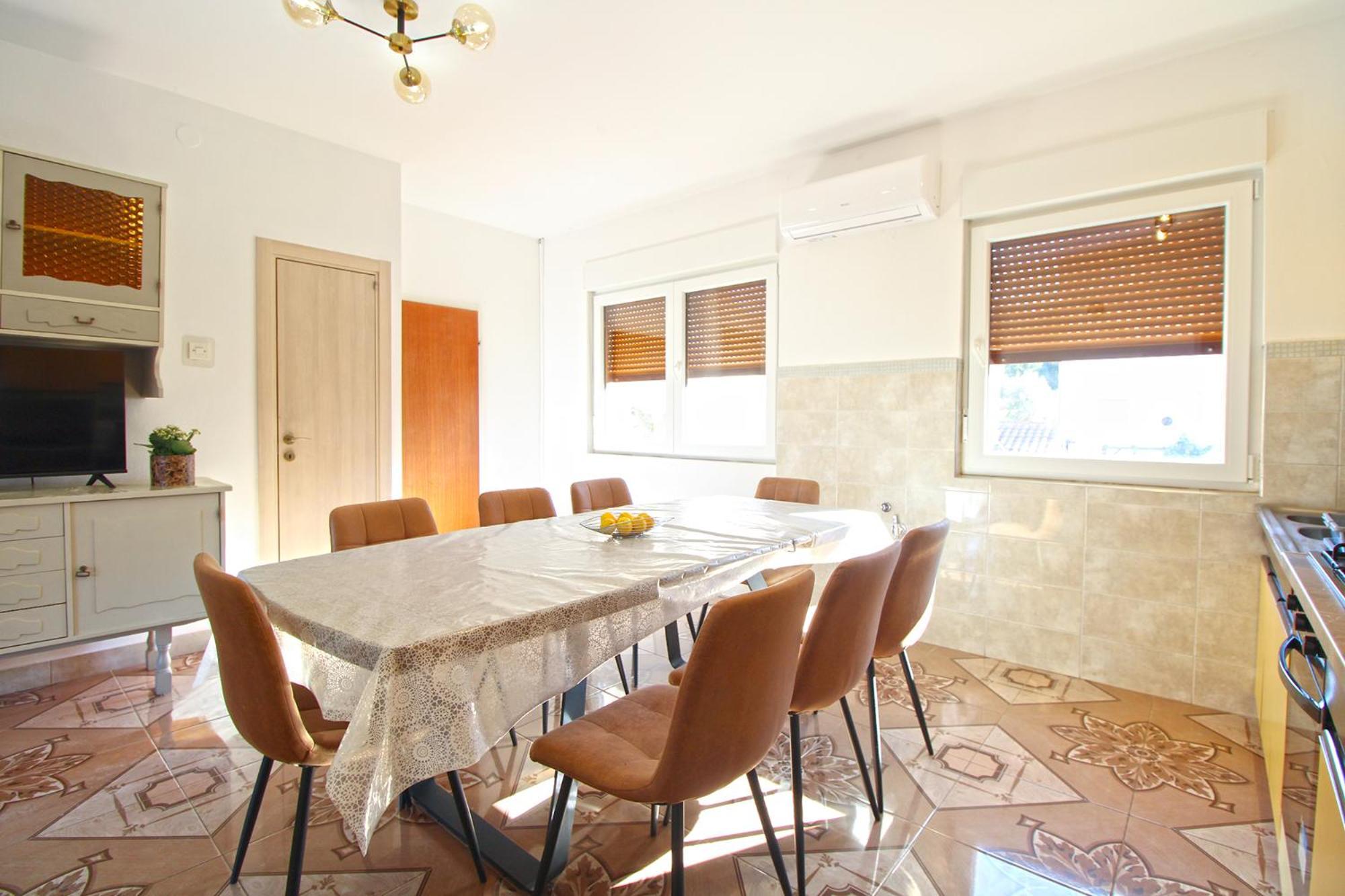 Apartma Mare 826 *